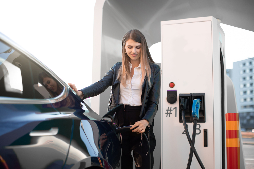 Elektrisko transportlīdzekļu uzlādes stacijas